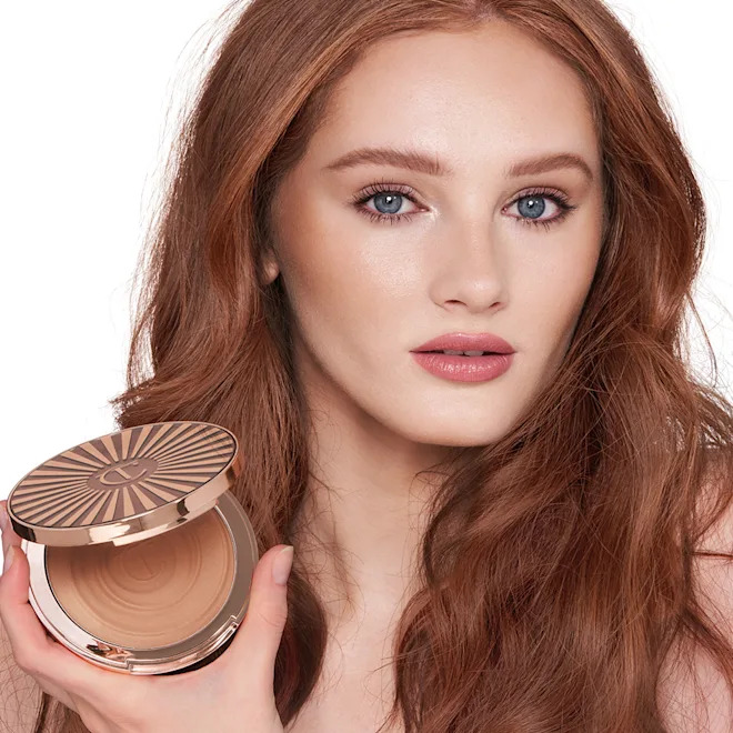 Вологостійкий крем-бронзер для обличчя та тіла Charlotte Tilbury Beautiful Skin Sun-Kissed Glow Bronzer AWARD WINNING!